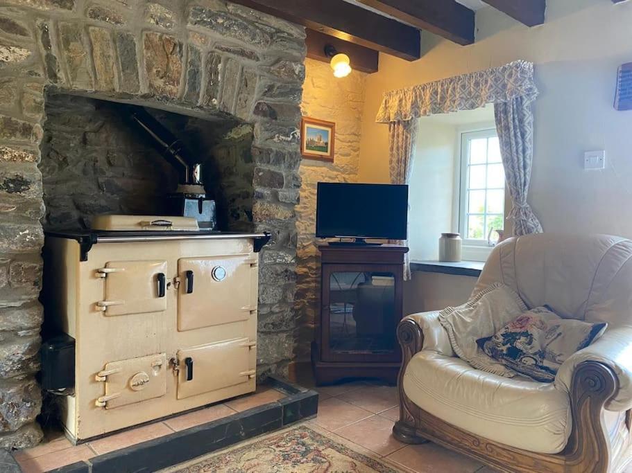 Banc Cottage Moylgrove Zewnętrze zdjęcie